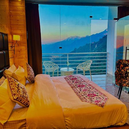 Hotel Classic Crown - #Scenic Mountain View #Open Terrace #Parking #Premium Rooms With Balcony #Guest Preferred #Best Selling Hotel In Mussoorie Eksteriør billede